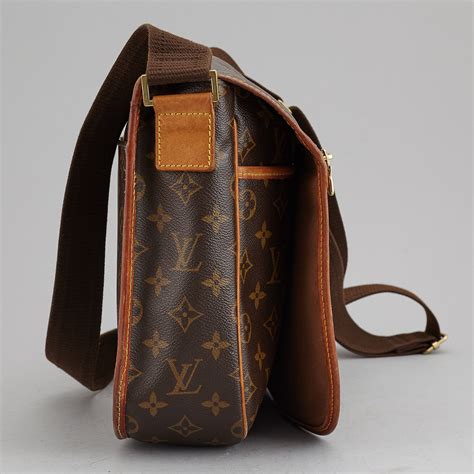 louis vuitton sac bosphore messenger vestiaire|louis vuitton bosphore bags.